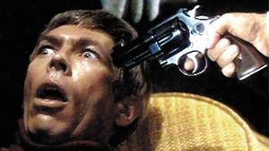 Demasiados secretos para un hombre solo