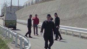 El ejército desnudo del emperador sigue marchando