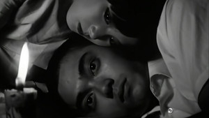 追悼のざわめき