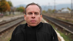 Warwick Davis and the Seven Dwarfs of Auschwitz