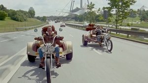 Zwei Nasen tanken Super