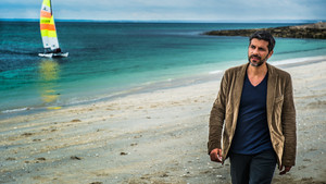 Comisario Dupin: relaciones bretonas