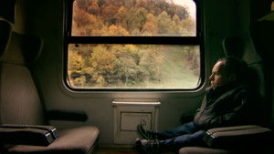 Warwick Davis and the Seven Dwarfs of Auschwitz