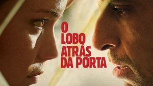 El lobo detrás de la puerta